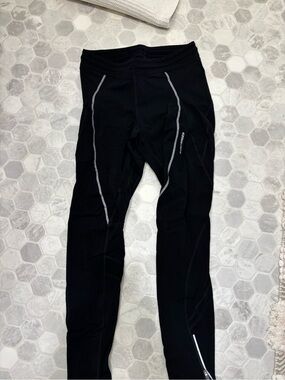 Black thermal cycling Leggings with Reflective Trim